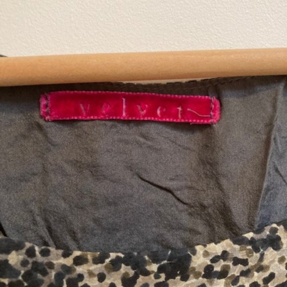 Velvet tunic - Picture 7 of 7